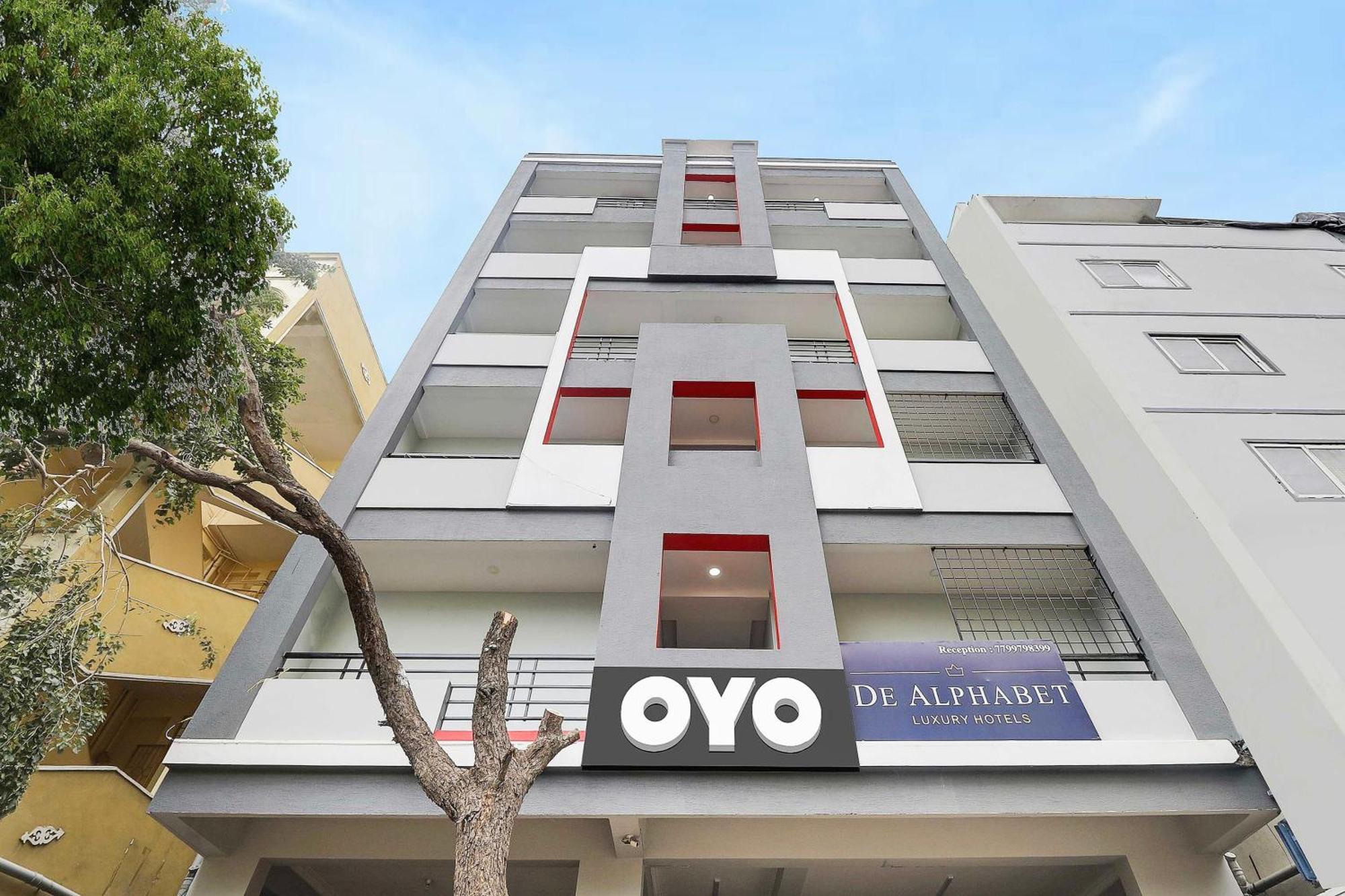 Super Townhouse De Alphabet Hotel Kukatpally Nexus Mall Hyderabad Exterior foto